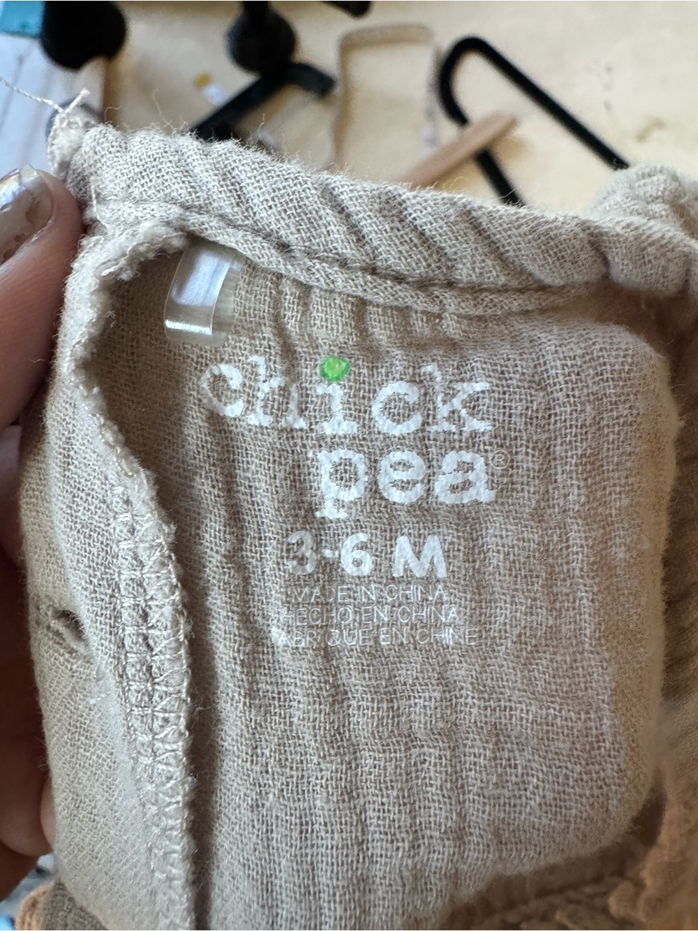 Chick Pea Gauze Romper Neutral Baby 3-6M Muslin Minimalist Scandi Euro Summer - Picture 3 of 4
